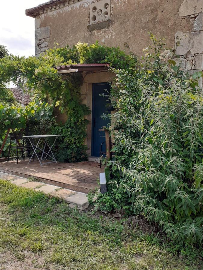 Chambres D'Hotes Le Roussel Le Buisson-de-Cadouin エクステリア 写真