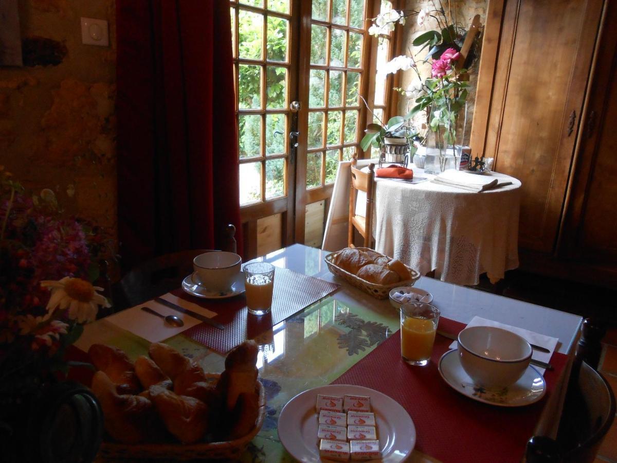 Chambres D'Hotes Le Roussel Le Buisson-de-Cadouin エクステリア 写真